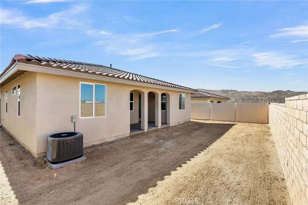 7420 Desert Sky Drive, Yucca Valley, California 92284 home-pic-29