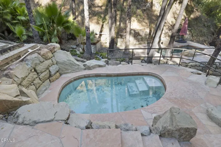 34-web-or-mls-UpmarketMedia-16825Mar-183