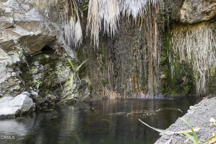 52-web-or-mls-UpmarketMedia-16825Mar-161