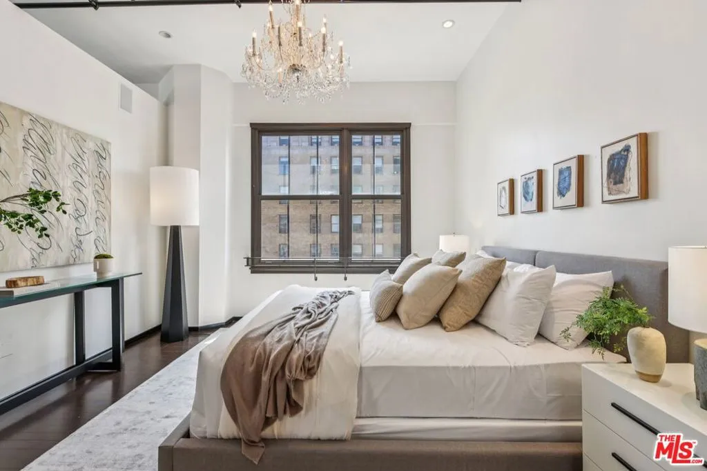 1645 N Vine Street 706, Los Angeles, California 90028 home-pic-26