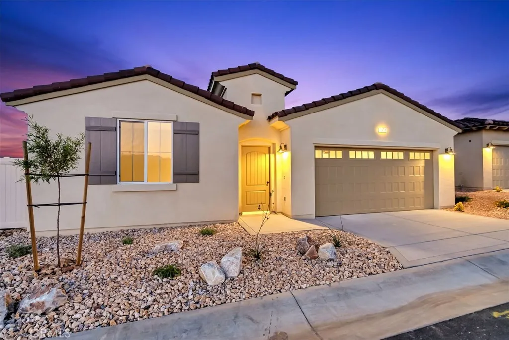 7408 Desert Sky Drive, Yucca Valley, California 92284 home-pic-0