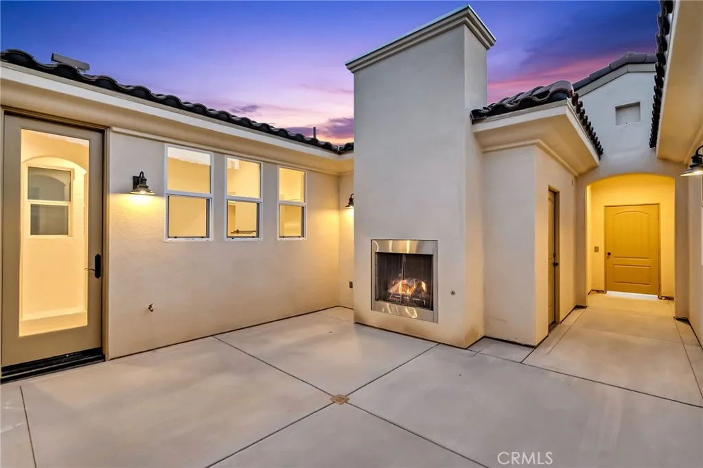 7408 Desert Sky Drive, Yucca Valley, California 92284 home-pic-2