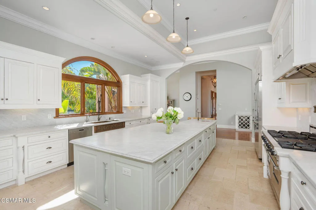 6934 Solano Verde Drive, Somis, California 93066 home-pic-15