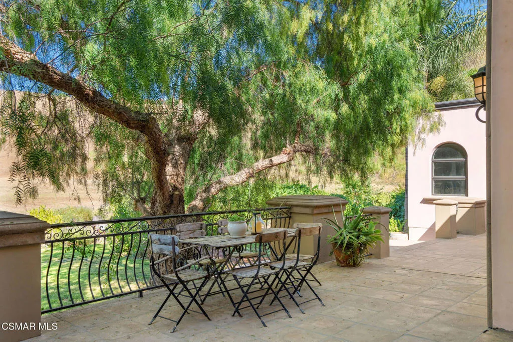 6934 Solano Verde Drive, Somis, California 93066 home-pic-46