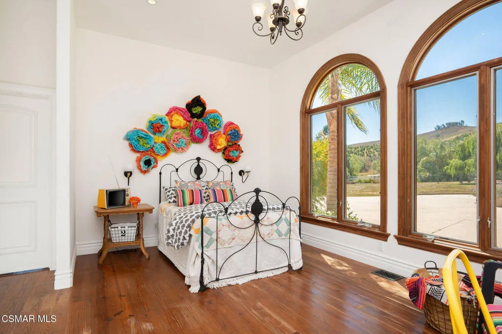 6934 Solano Verde Drive, Somis, California 93066 home-pic-60