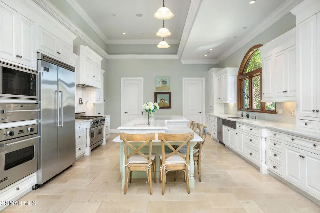 6934 Solano Verde Drive, Somis, California 93066 home-pic-14