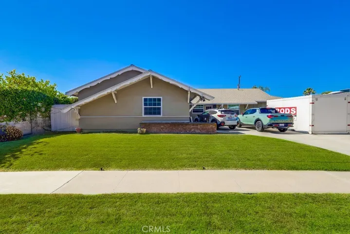 8192 Ashgrove Drive, La Mirada, California 90638