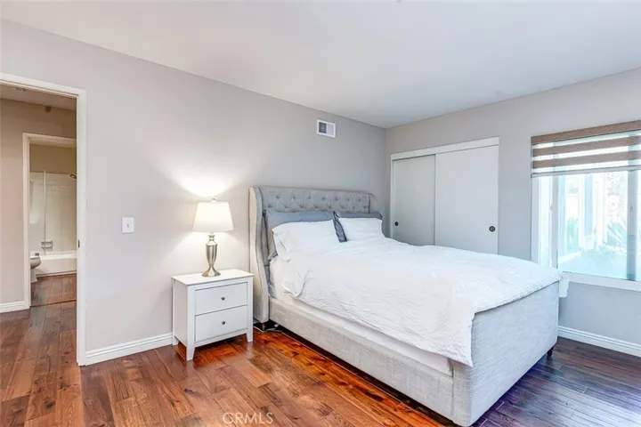 2580 Crown Way, Fullerton, California 92833