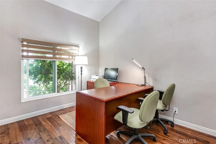 2580 Crown Way, Fullerton, California 92833