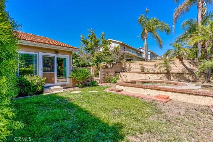 2580 Crown Way, Fullerton, California 92833