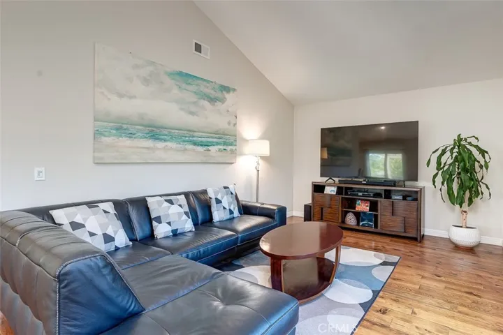 2580 Crown Way, Fullerton, California 92833