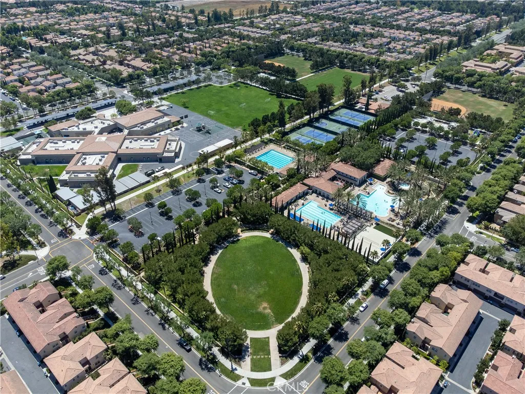 80 Great, Irvine, California 92620 home-pic-63