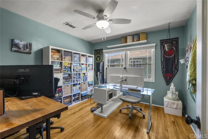 2184 S Towne Avenue, Pomona, California 91766