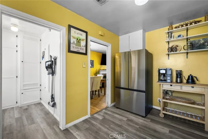 2184 S Towne Avenue, Pomona, California 91766