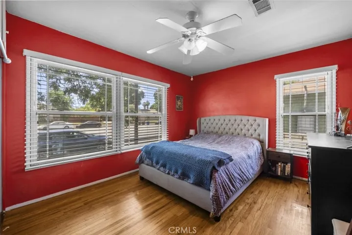 2184 S Towne Avenue, Pomona, California 91766