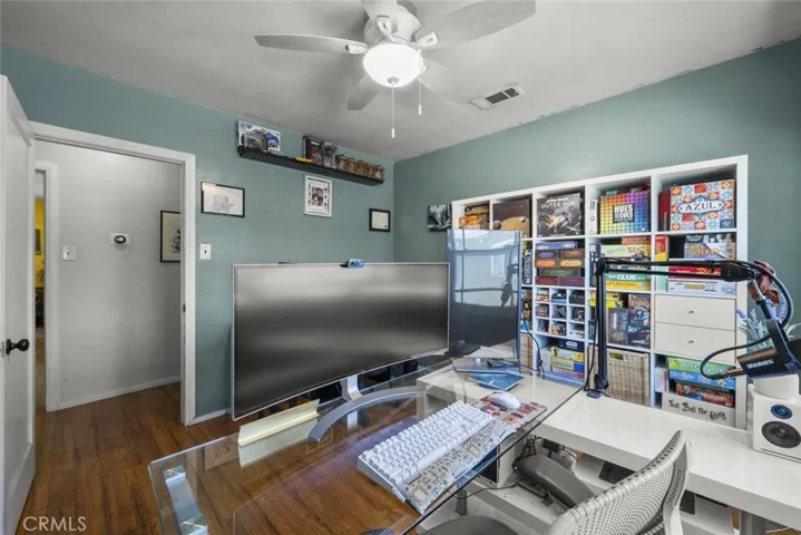 2184 S Towne Avenue, Pomona, California 91766
