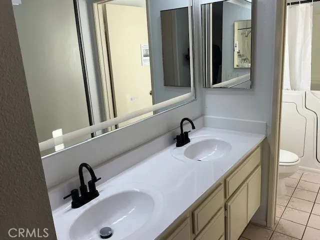 12873 Cobalt Road, Victorville, California 92392 home-pic-15