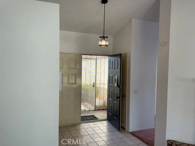 12873 Cobalt Road, Victorville, California 92392 home-pic-9