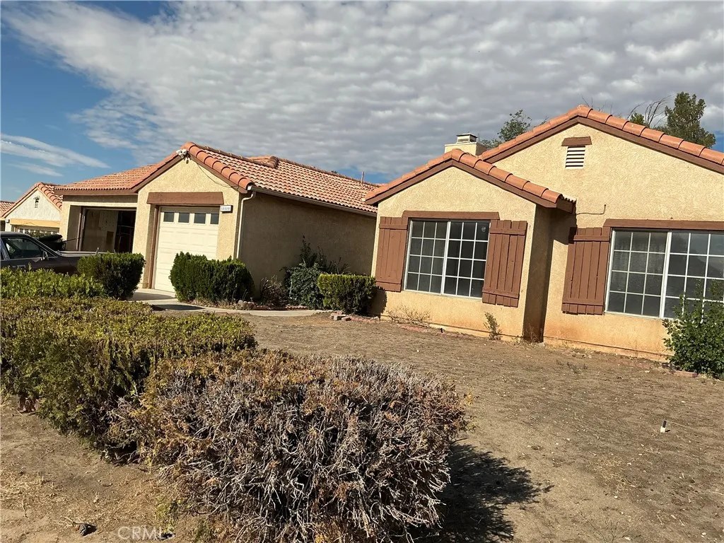 12873 Cobalt Road, Victorville, California 92392 home-pic-5