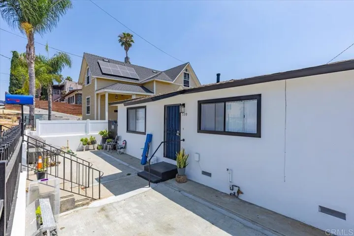 539 45 S 36th Street, San Diego, California 92113