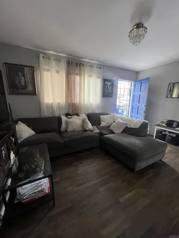 539 45 S 36th Street, San Diego, California 92113