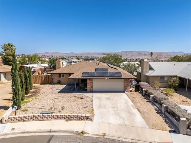 1267 Joshua Tree Drive, Barstow, California 92311