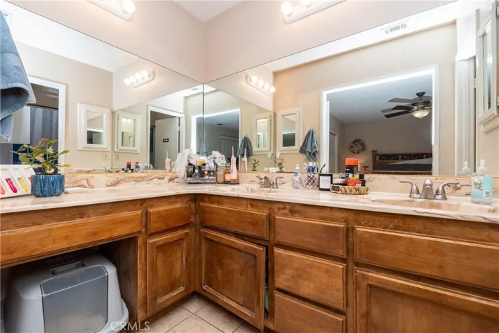 1267 Joshua Tree Drive, Barstow, California 92311