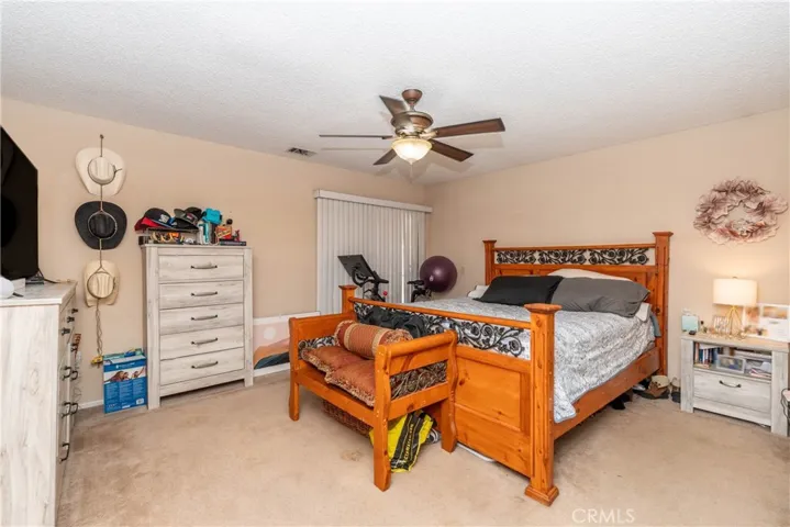1267 Joshua Tree Drive, Barstow, California 92311