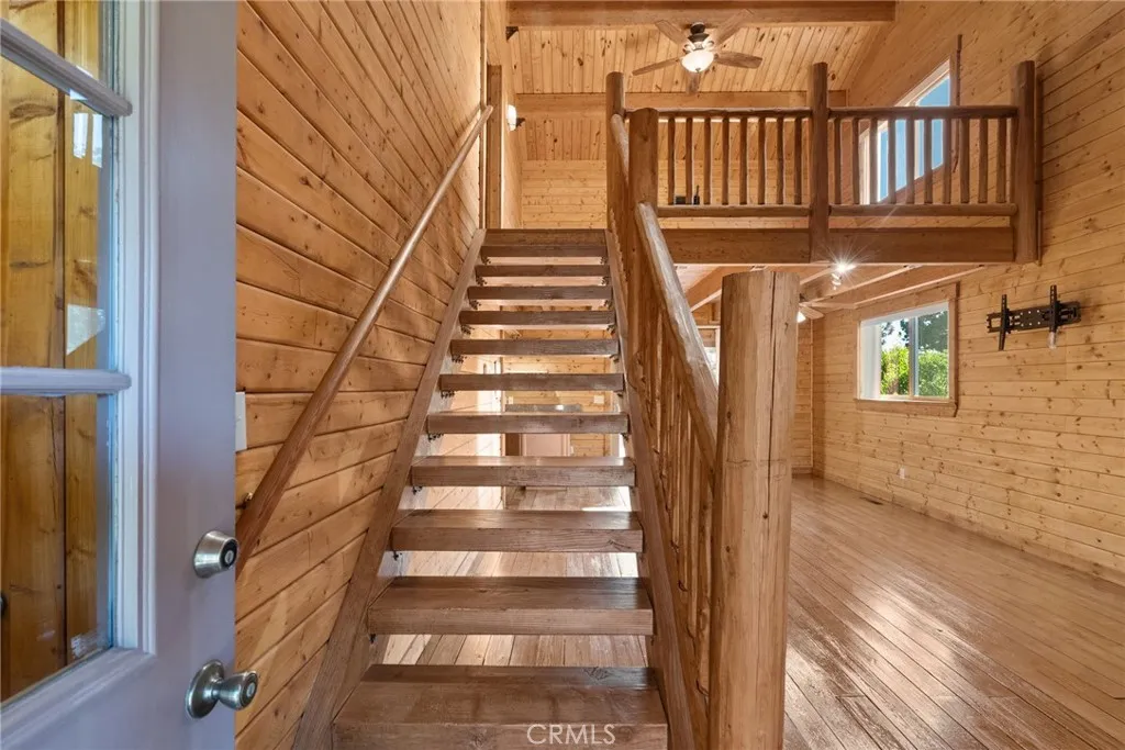1242 Alpinview Drive, Big Bear City, California 92314 home-pic-6