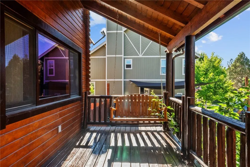 1242 Alpinview Drive, Big Bear City, California 92314 home-pic-4