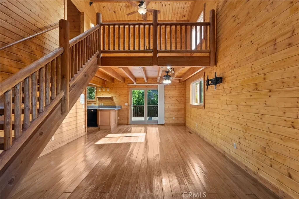 1242 Alpinview Drive, Big Bear City, California 92314 home-pic-8