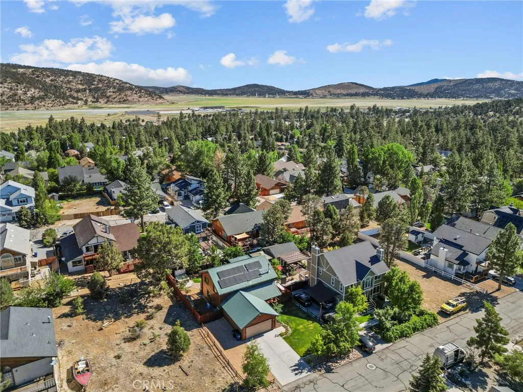 1242 Alpinview Drive, Big Bear City, California 92314 home-pic-68