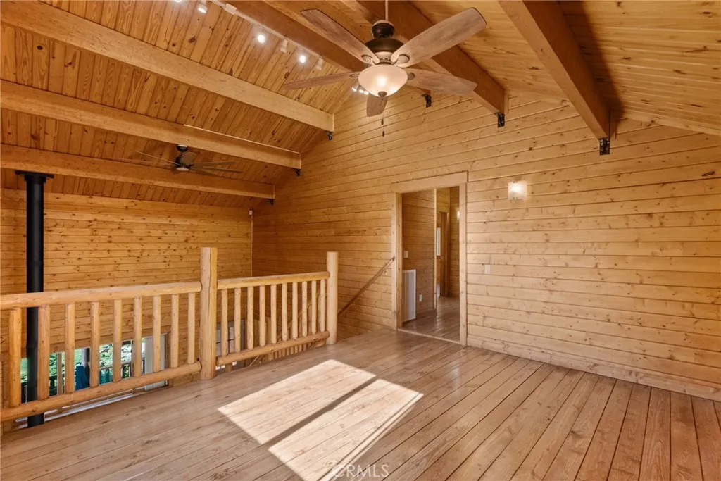 1242 Alpinview Drive, Big Bear City, California 92314 home-pic-35
