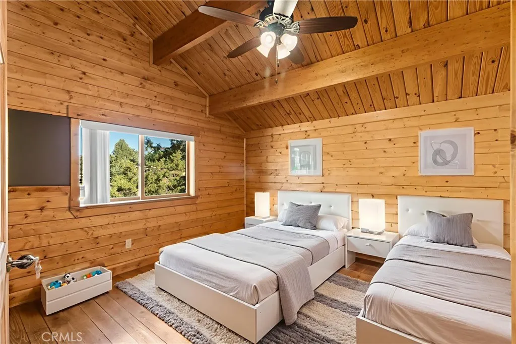 1242 Alpinview Drive, Big Bear City, California 92314 home-pic-45