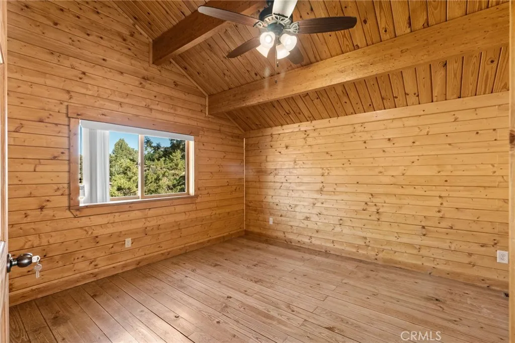 1242 Alpinview Drive, Big Bear City, California 92314 home-pic-46