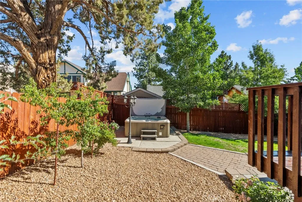 1242 Alpinview Drive, Big Bear City, California 92314 home-pic-53