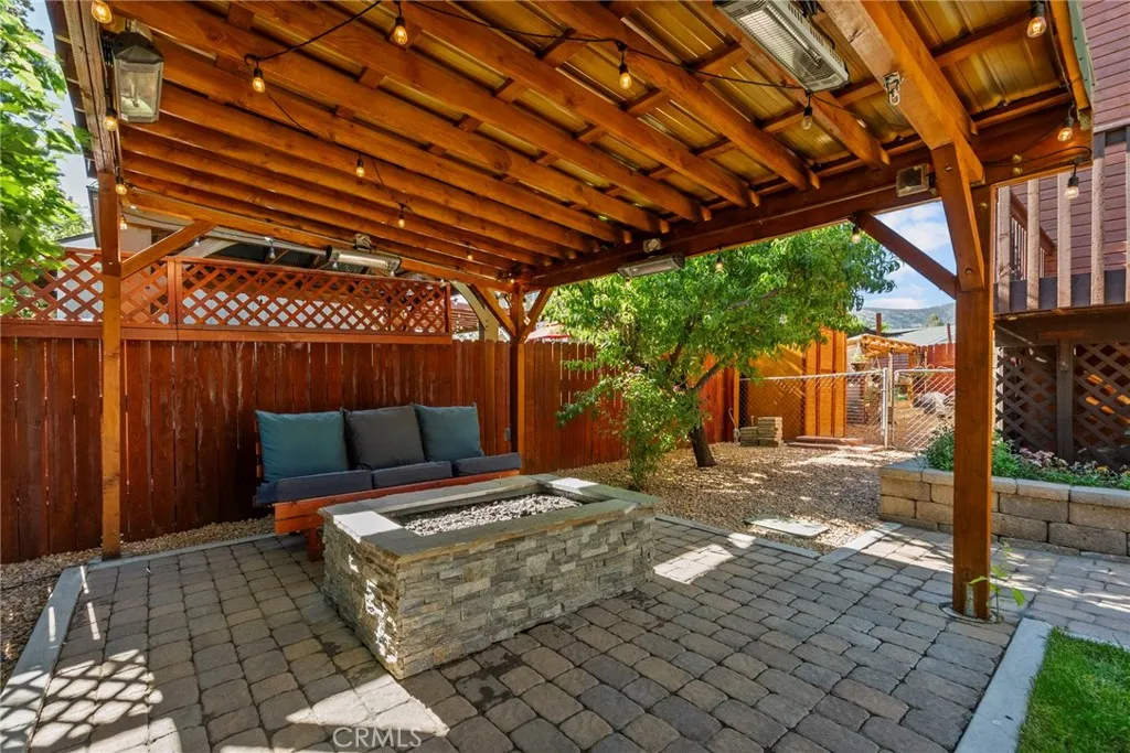 1242 Alpinview Drive, Big Bear City, California 92314 home-pic-57