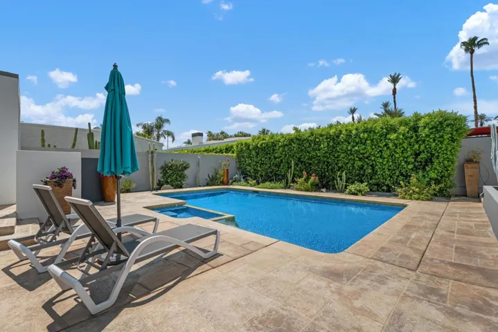 Patio2