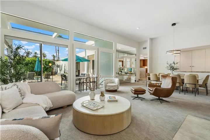 LivingRoom3