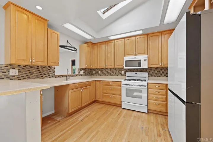 6929 Wyoming Ave, La Mesa, California 91942