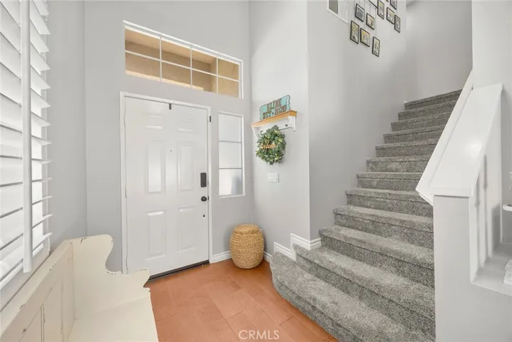 870 Clover Lane, Corona, California 92878
