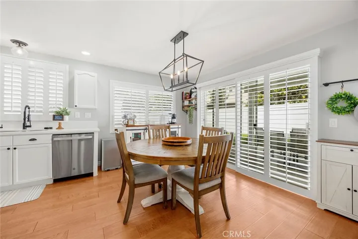 870 Clover Lane, Corona, California 92878