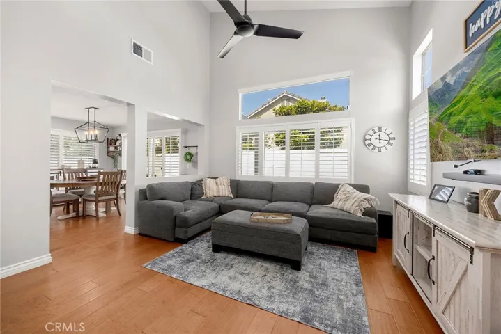 870 Clover Lane, Corona, California 92878
