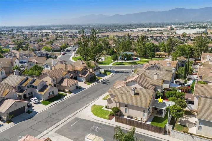 870 Clover Lane, Corona, California 92878
