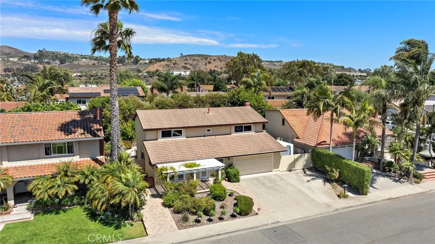33262 Paseo Molinos, San Juan Capistrano, California 92675