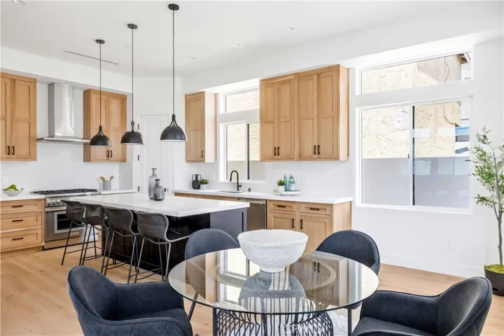 2102 Marshallfield Lane B, Redondo Beach, California 90278
