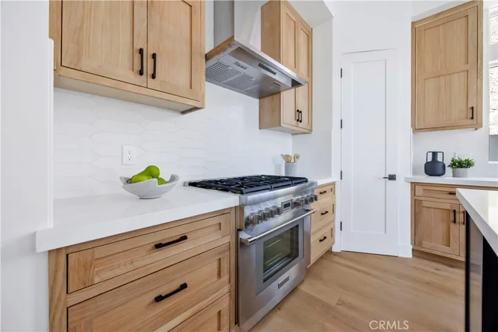 2102 Marshallfield Lane B, Redondo Beach, California 90278