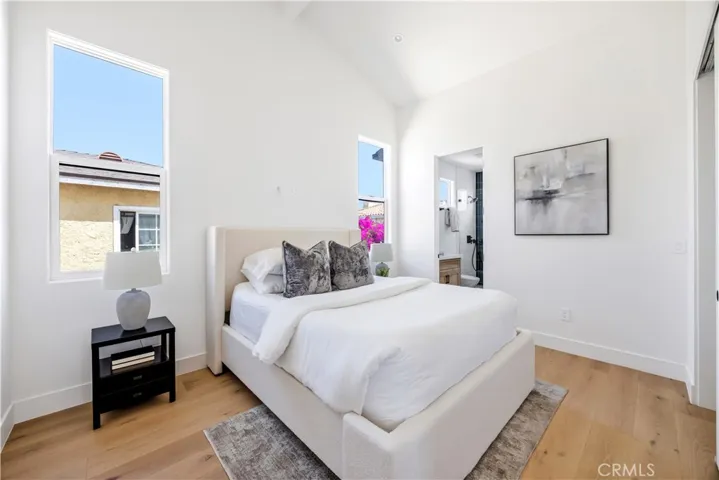 2102 Marshallfield Lane B, Redondo Beach, California 90278