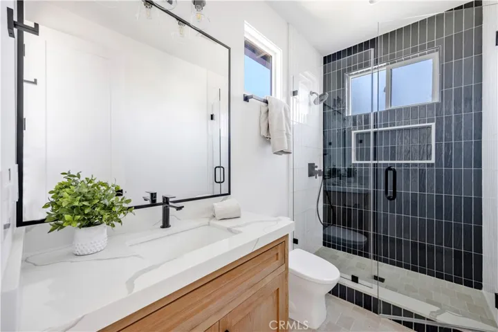 2102 Marshallfield Lane B, Redondo Beach, California 90278