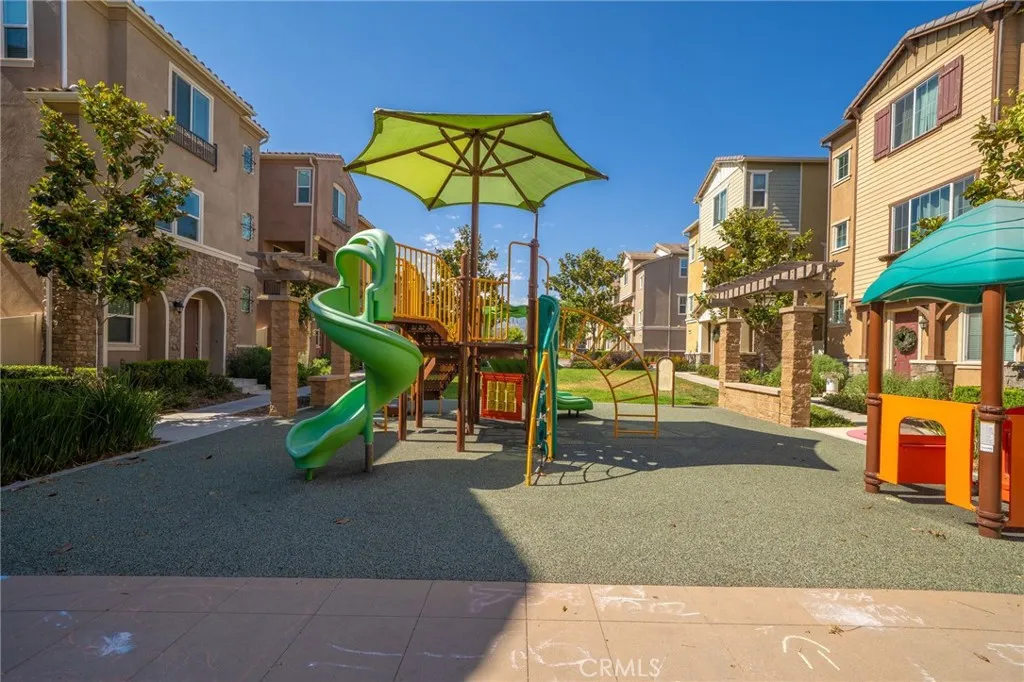 797 Plum Lane, Pomona, California 91767 home-pic-30